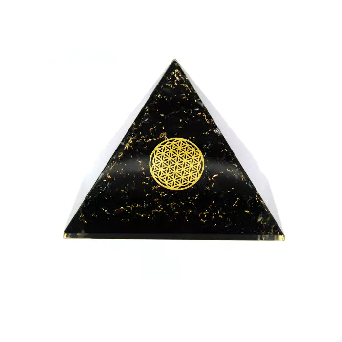 Pyramide Orgoniet en Shungiet